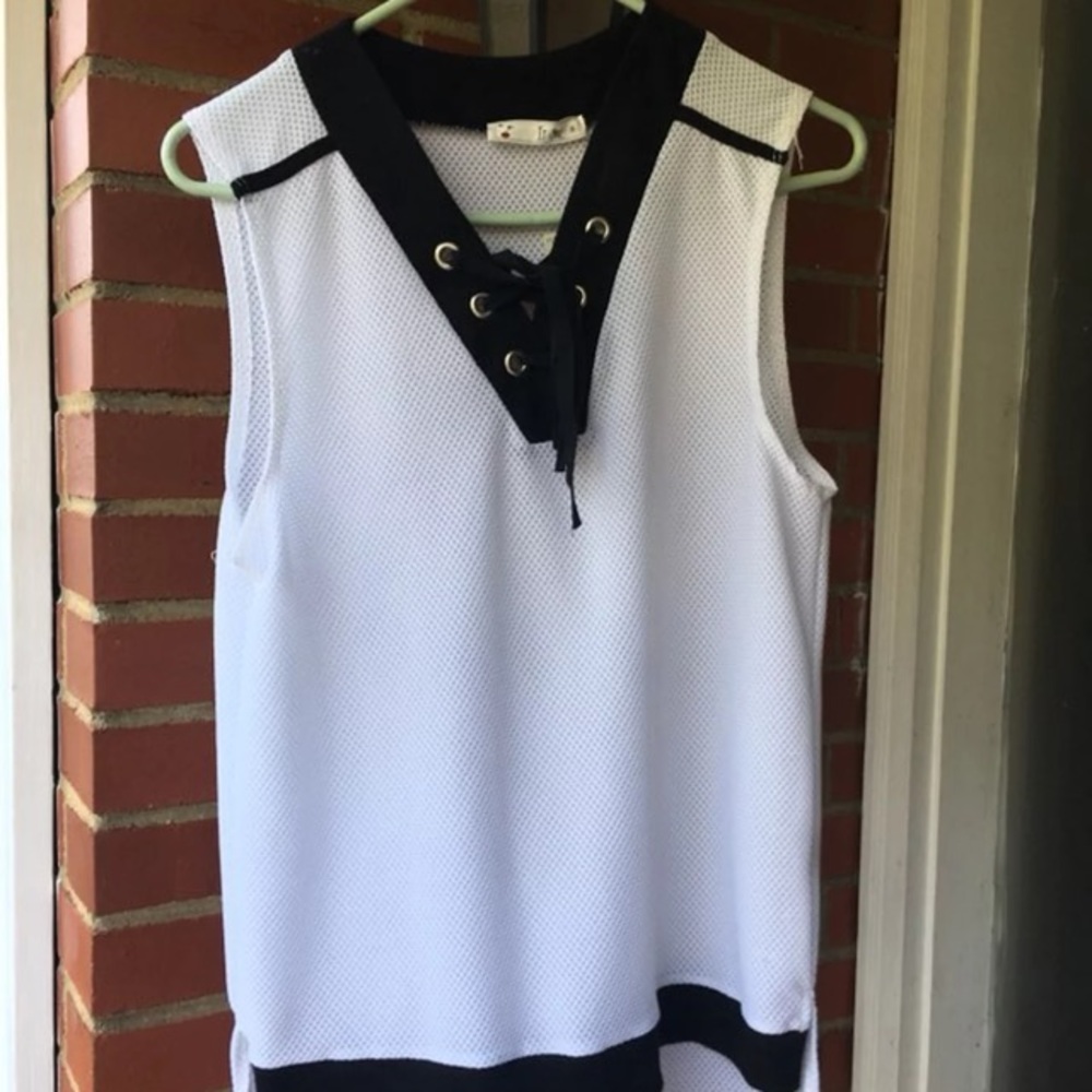Short in front long on back jersey shirt
